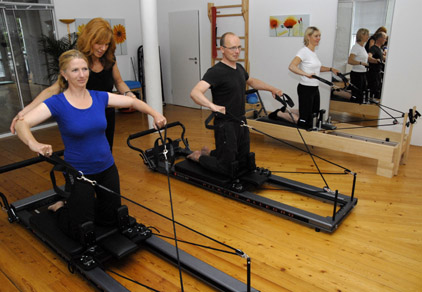 pilates-bewegungsraum-geraet